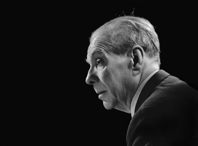 Black and white portrait of Jorge Luis Borges in profile.